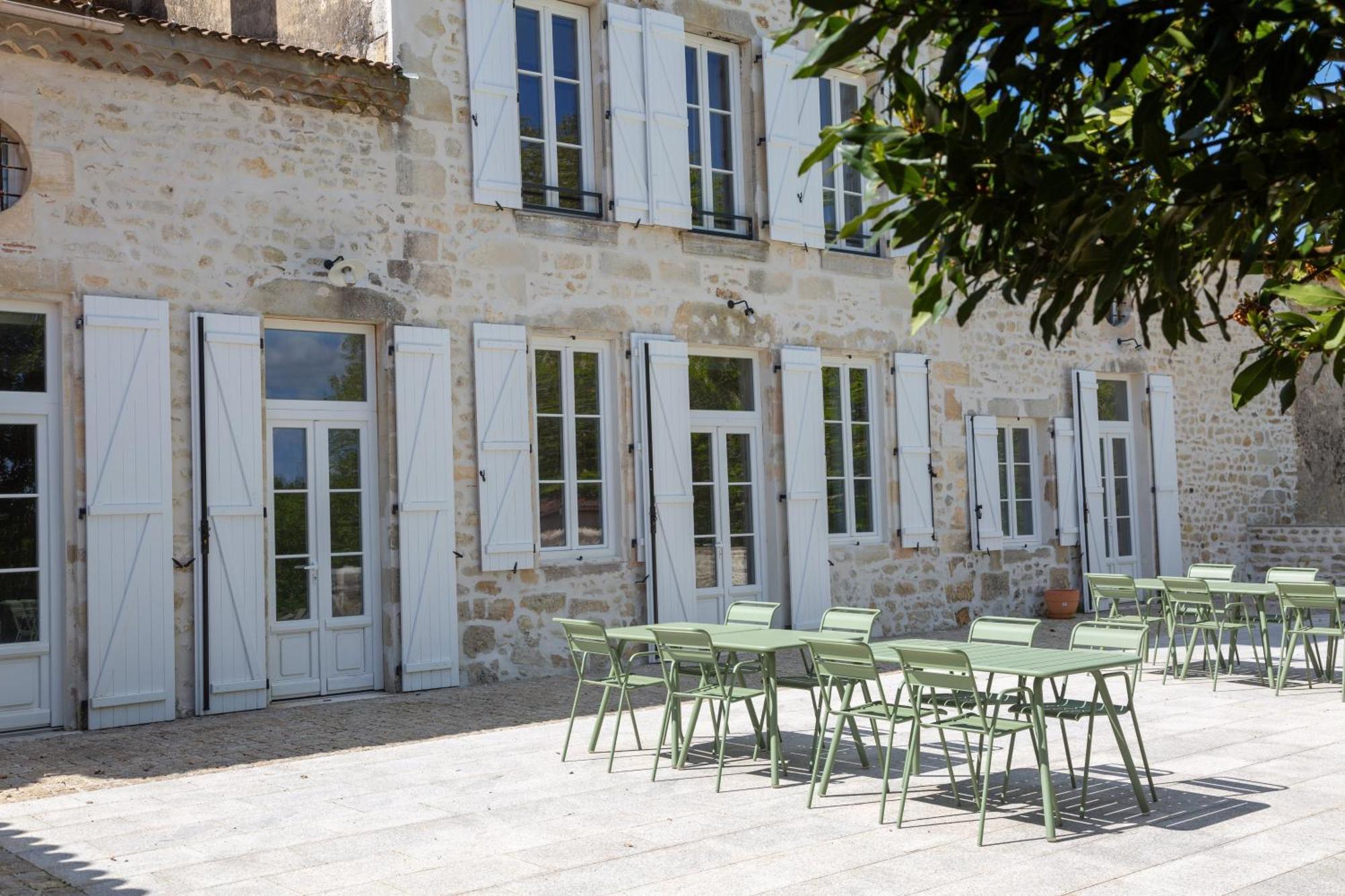 Chateau Haut Gouat Bed and Breakfast Vertheuil-en-Médoc Exterior foto